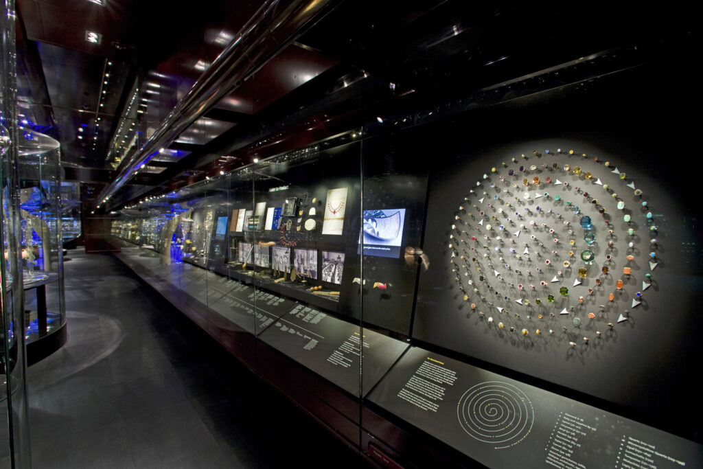 A great museum to see jewellery: View of William and Judith Bollinger Jewellery Gallery at the Victoria and Albert Museum. 